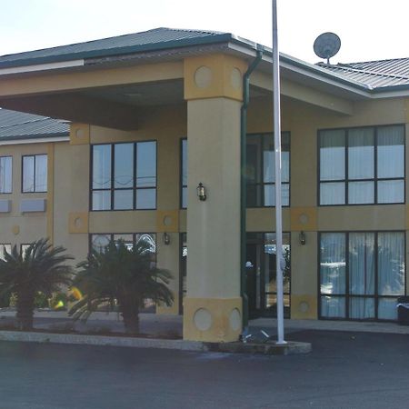 Days Inn By Wyndham Montgomery Zewnętrze zdjęcie